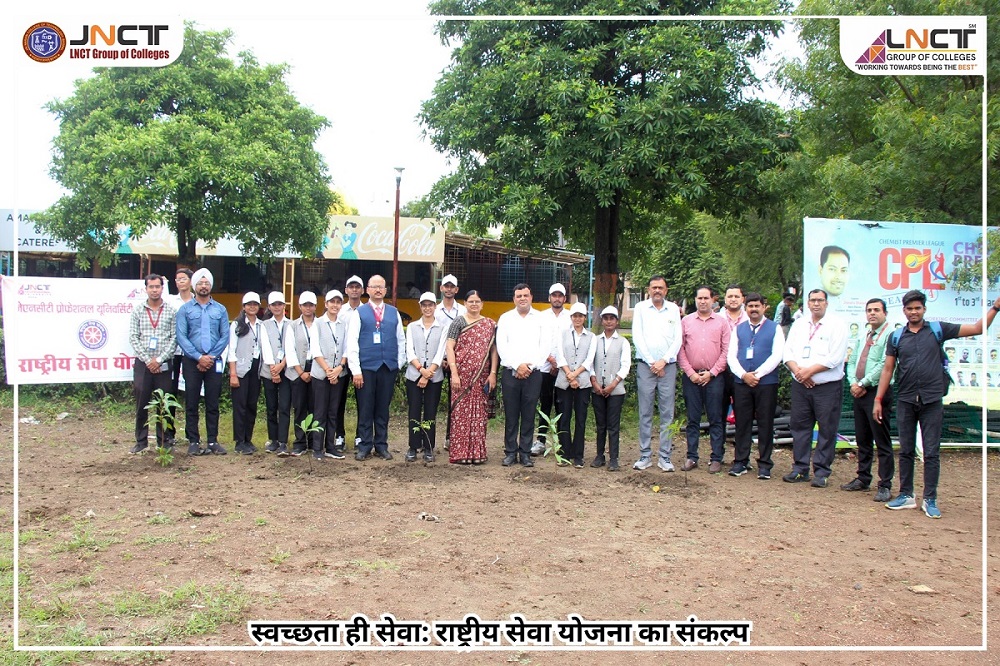 Swachhta Pakhwada Tree Plantation